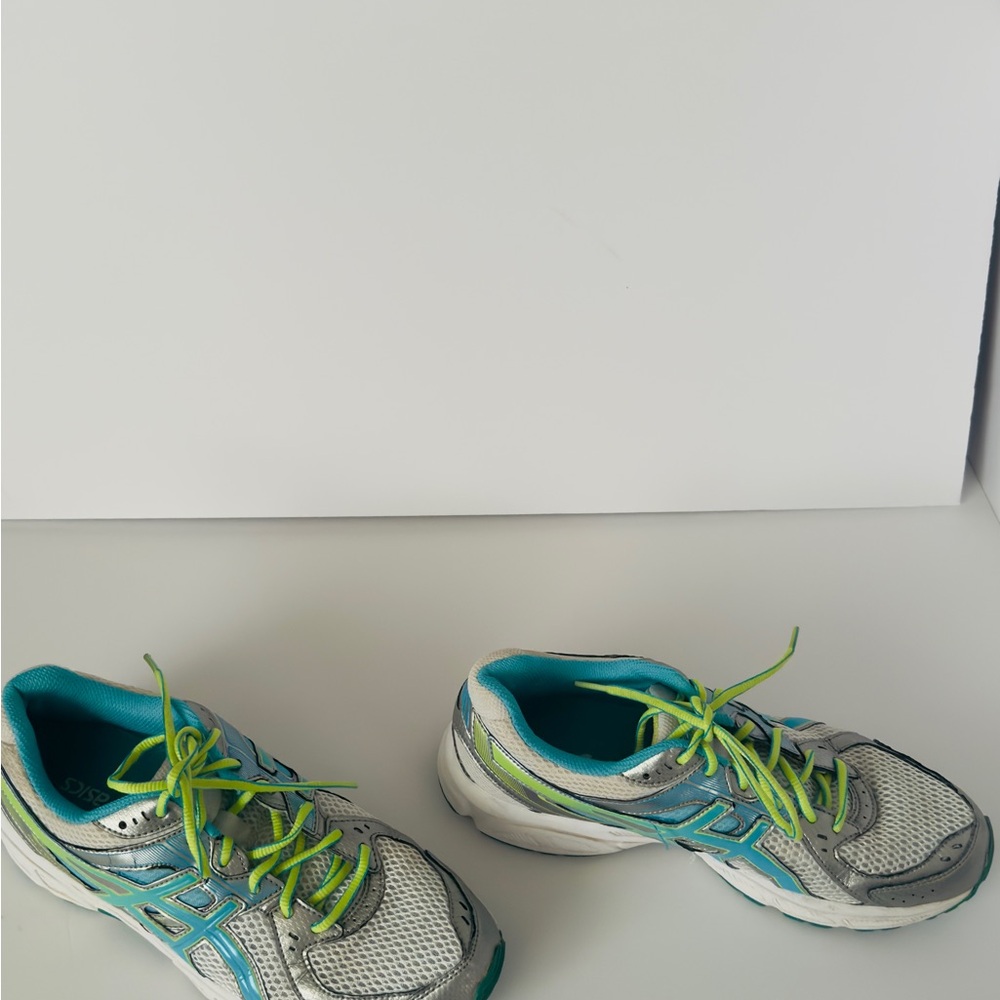 Asics Silver and‎ Lime Green Running Shoes - Picture 5 of 6